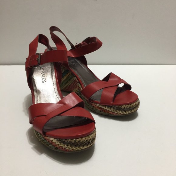 Coconuts Size 10 Wedge Sandals - Picture 2 of 10